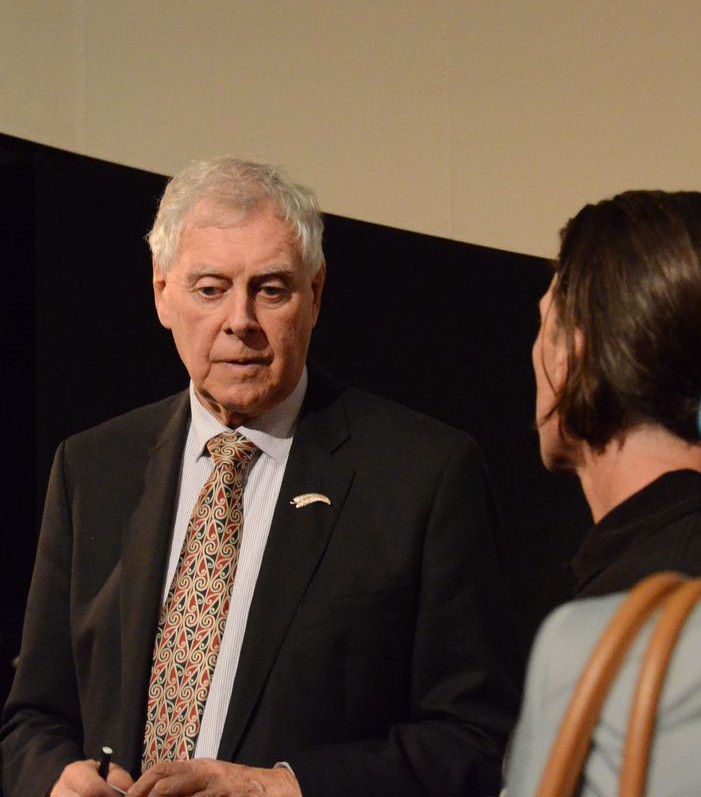 Bob Harvery talks to member of audience after his presentation