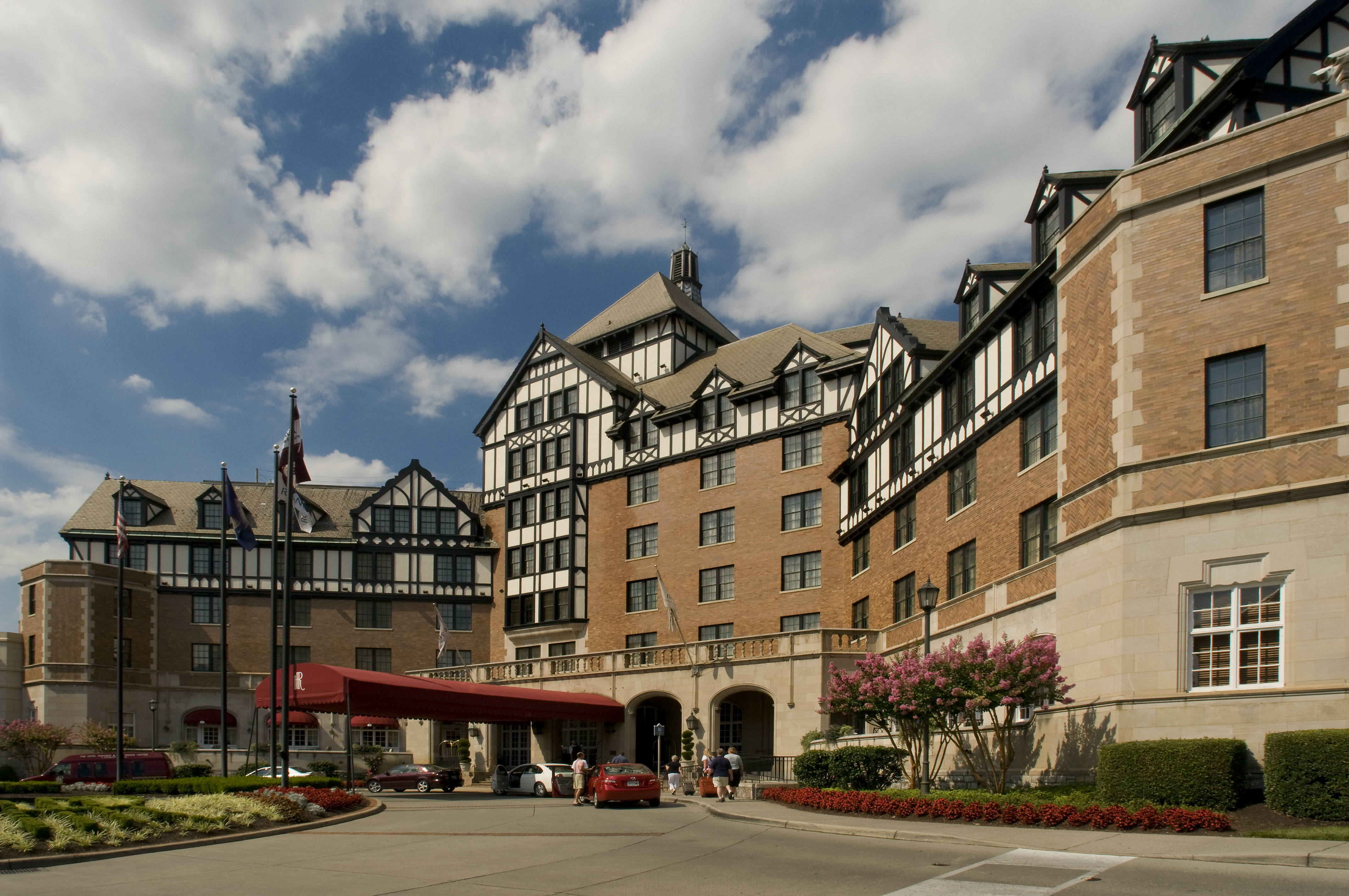 Hotel Roanoke and Conference Center